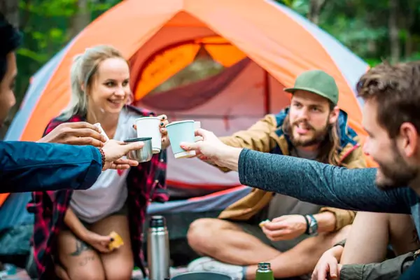 Acampar con amigos en Tulum