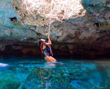 cenote con abertura superior